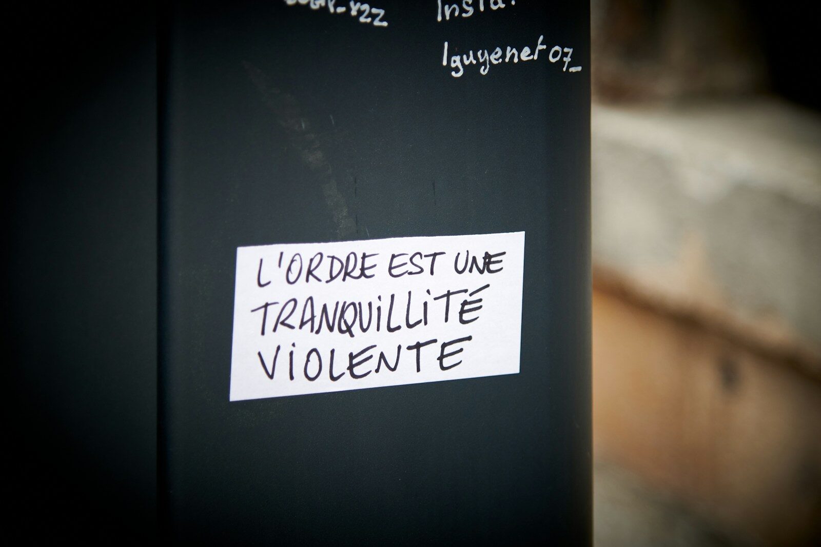 Pourquoi est-il si difficile de ne rien faire ? (Et pourquoi ton cerveau en a pourtant besoin)